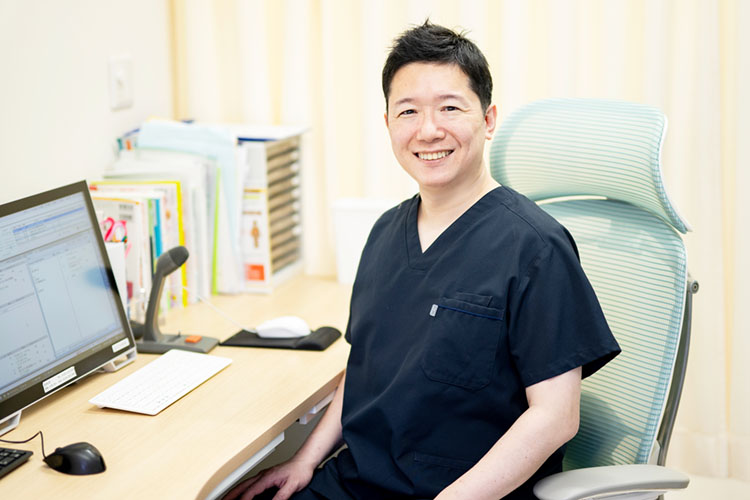 院長：星岡 賢英（ほしおか よしひで）